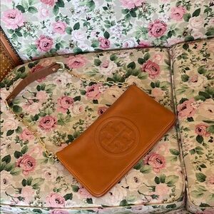 Tory Burch Tan Leather Shoulder Bag